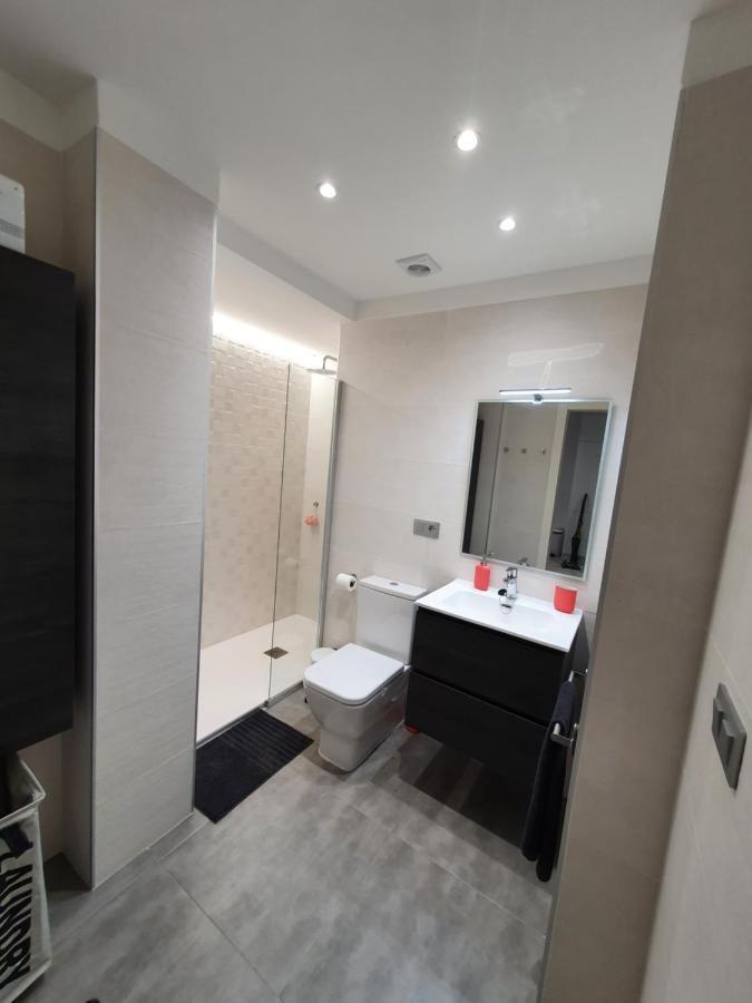 Moderno Duplex Comfort Росес Екстериор снимка