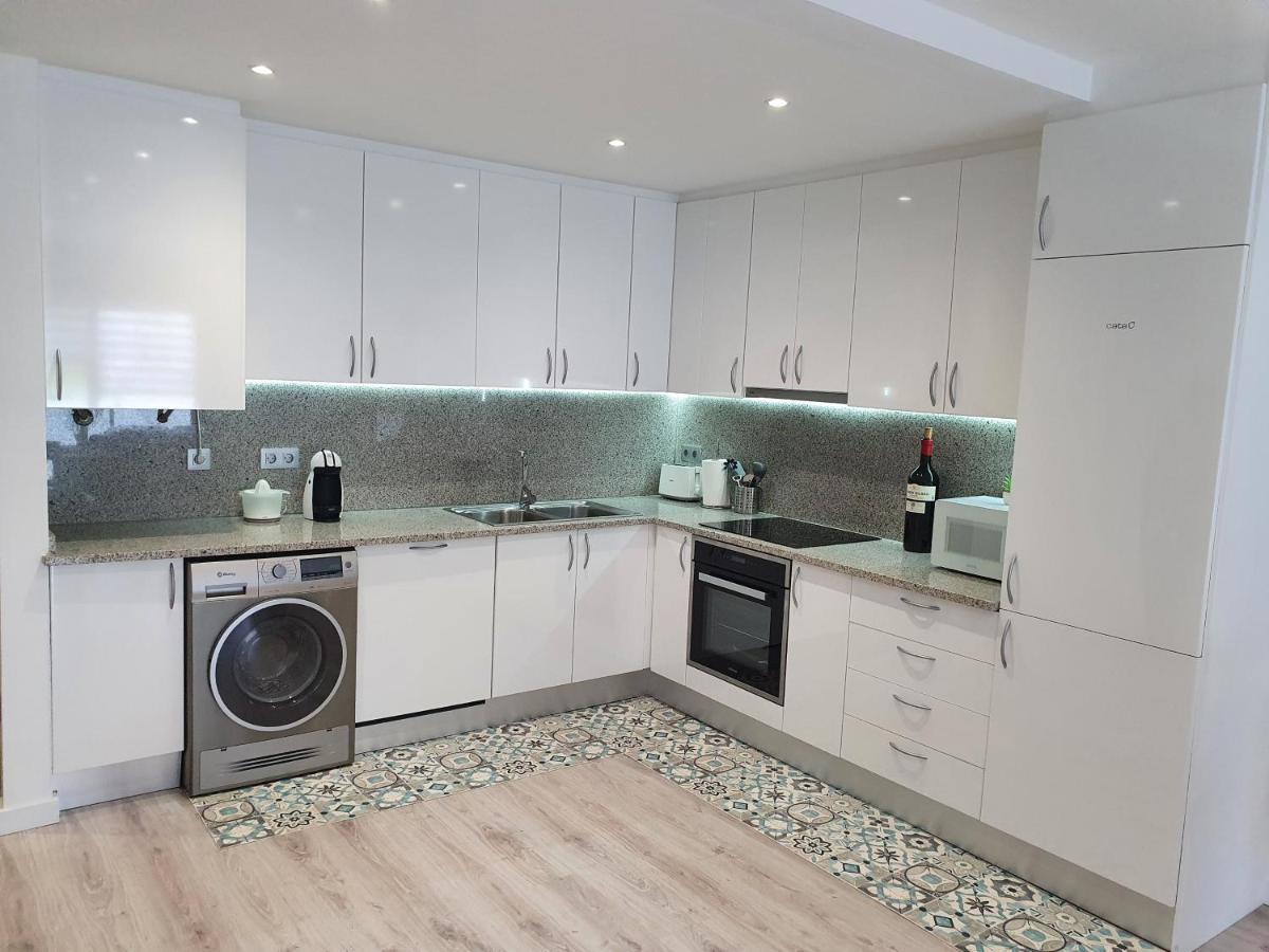 Moderno Duplex Comfort Росес Екстериор снимка